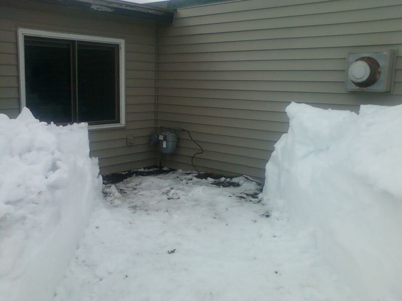Keep Natural Gas Meters, Vents Clear of Snow, Ice