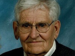 Lowell F. Schmidt Obituary