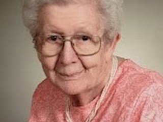 Edna Ullrich Obituary