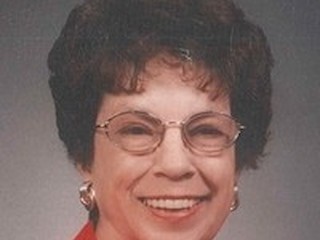 Betty Solum Obituary