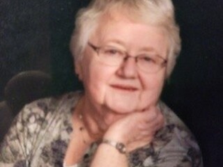 Gwendolyn Lundquist Obituary