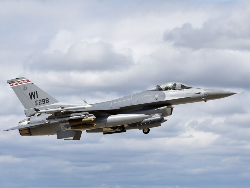 UPDATE: Search For Pilot Continues After Wisconsin Fighter Jet Crashes In Upper Peninsula