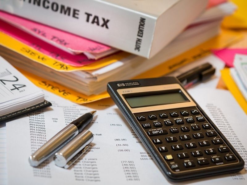 IRS Delays Tax Filing Deadline