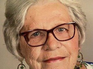 Phyllis Arts Obituary