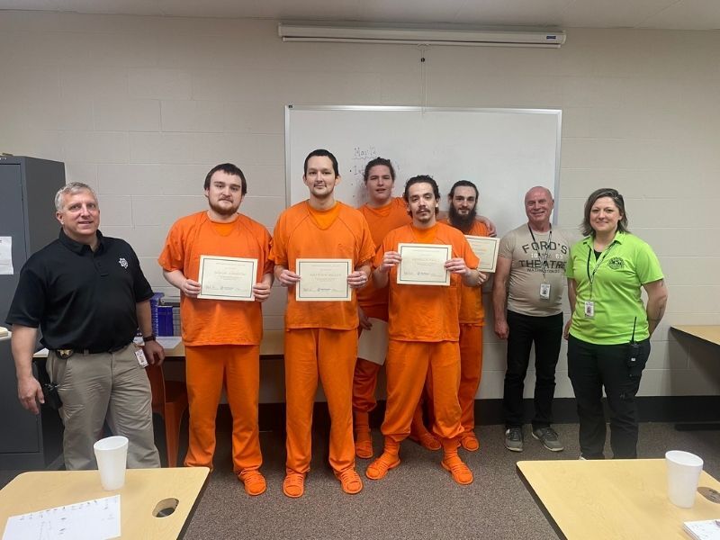 7 Students Complete HSED Jail Program In Barron