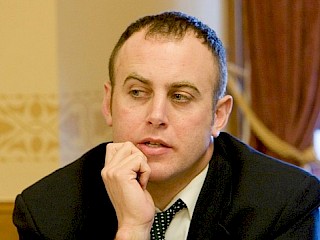 Assembly Democrats Elect Hintz Minority Leader Article Image