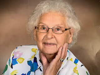 Lorraine Livingston Obituary