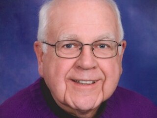 Russell E. Erickson Obituary