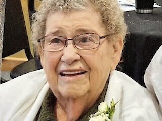 Marlys E. Chell Obituary