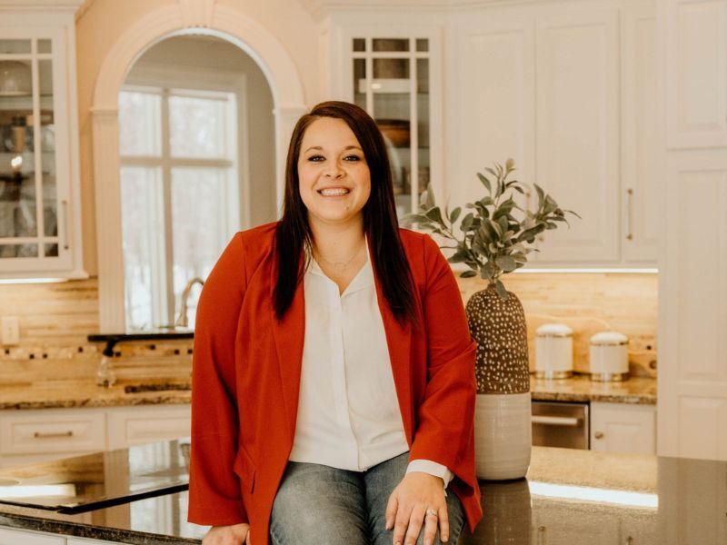 4 Question Friday: Shelby Losey, Team Member Of The Casey Watters Office At Real Estate Solutions