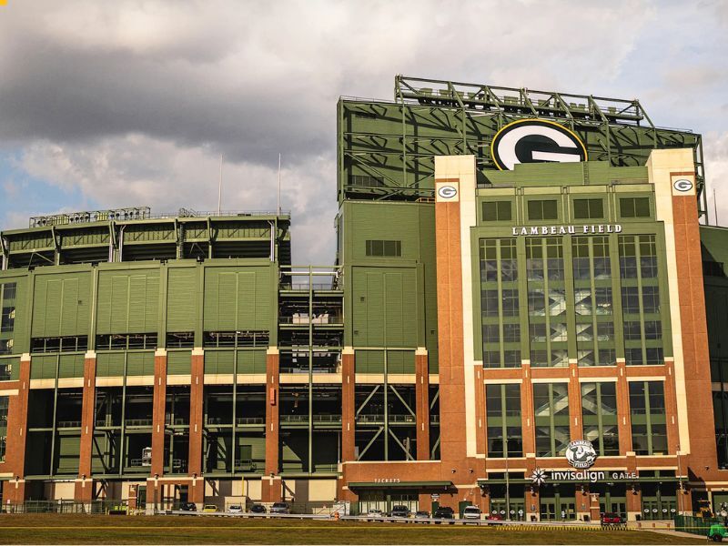 Lambeau Field Named 'Wonder Of Wisconsin'