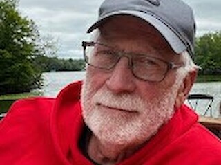 Roger E. Stapek Obituary