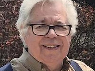 LaMoine E. MacLaughlin Obituary