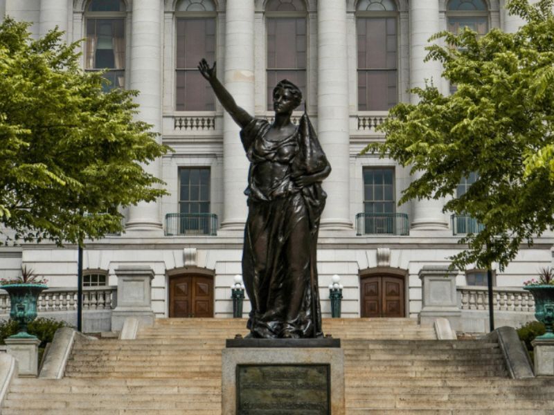 Wisconsin Women's Council Releases 20-Year Report on Women's Representation in Government