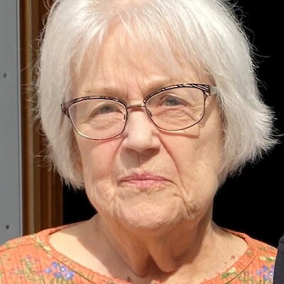 nina-urquhart.jpg