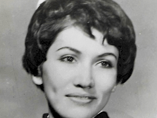 Dolores Acuña Obituary